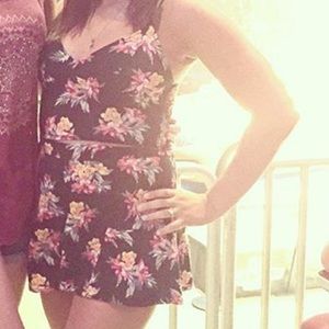 Hollister Flower two piece top and shorts